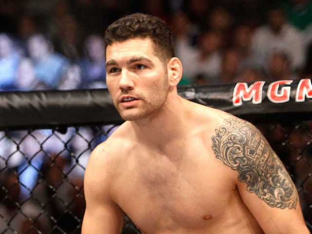 Report: Weidman ruled out of UFC 199 main event vs. Rockhold