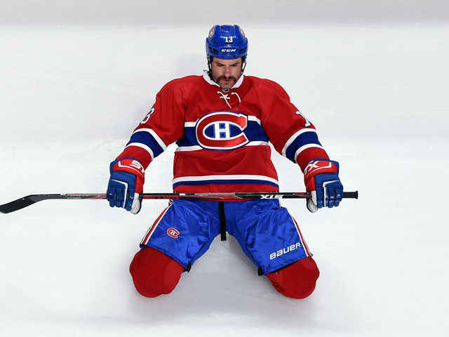 Mike Brown says wife requested mustache: 'She wanted the duster back'