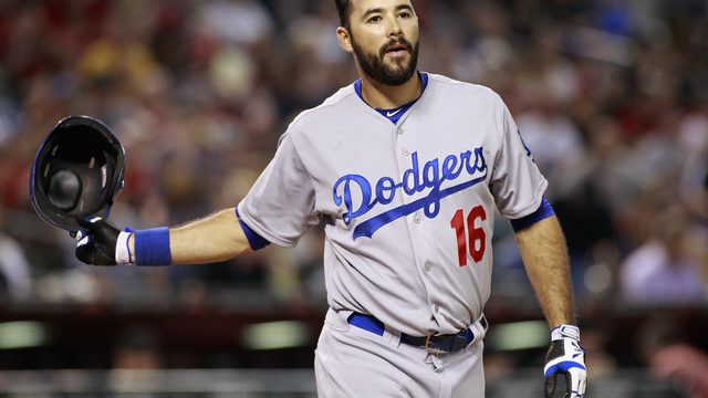 Report: Dodgers decline Ethier's $17.5-million option