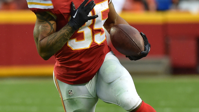 10 running backs the Dolphins could target in a trade
