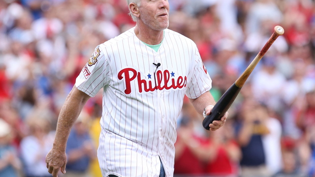 Schmidt: Bautista disrespected opponent with bat flip