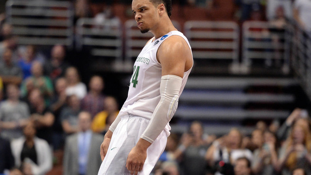 Oregon's Dillon Brooks enters NBA draft without agent