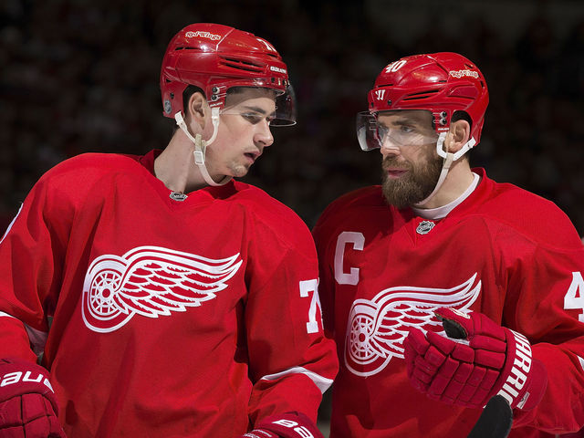 Red Wings GM: Planning Larkin move to center this season