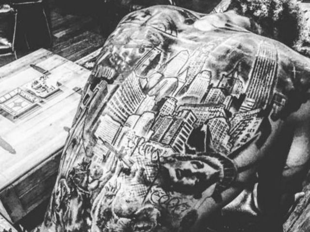 Odell Beckham Jr. unveils massive NYC-themed back tattoo