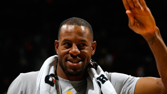 Kerr: Andre Iguodala still 'a ways away from playing'