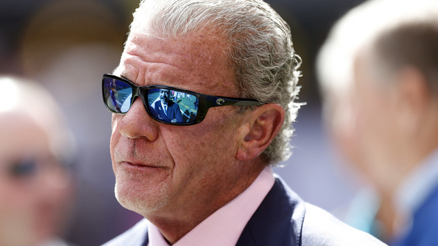 Owners of Colts, Texans disagree with time, place of anthem protests