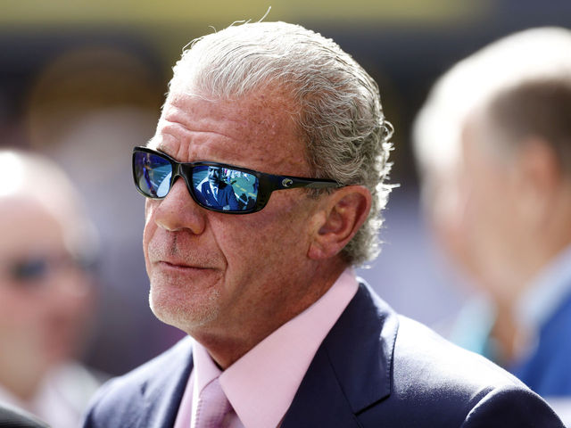 Irsay confirms Colts plan to reach long-term deal with Luck before camp