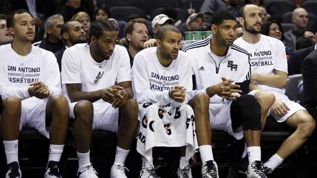 Kawhi Leonard to miss 3rd straight game with quad contusion