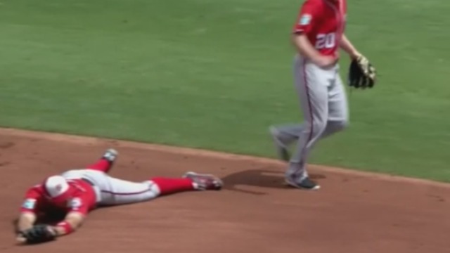 VIDEO: Zimmerman makes absolute mess of popup