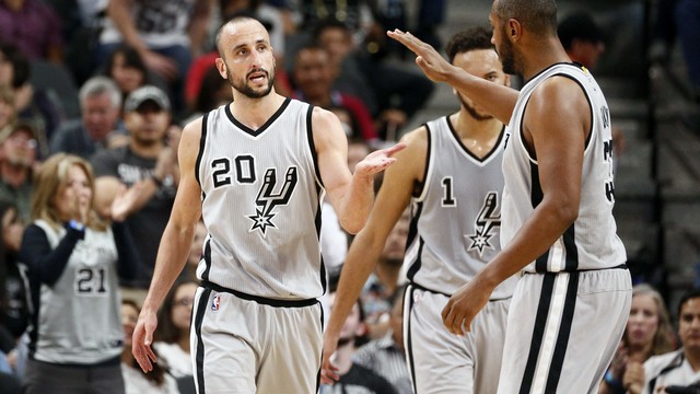 Spurs set NBA record with 38th straight home win to start season
