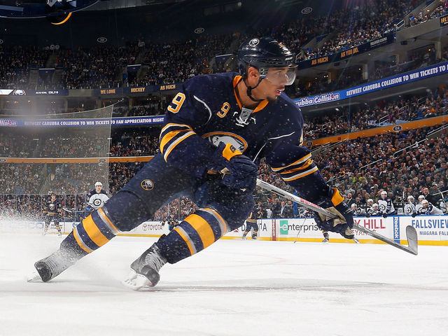 Report: Sabres' Kane investigated for harassing 2 women