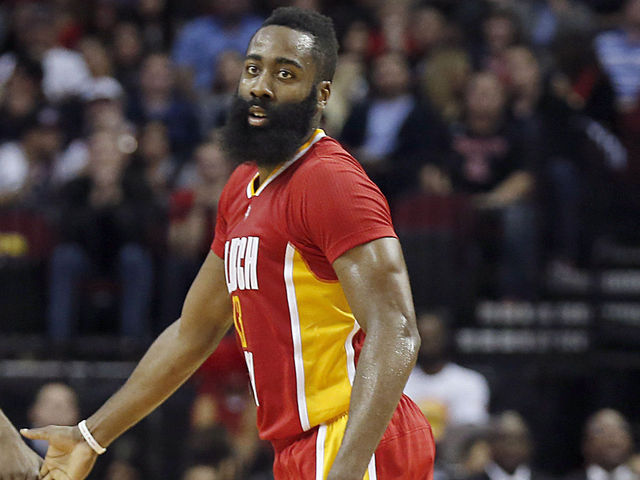 VIDEO: Harden sleepwalks on D, wakes to see McDermott blow open layup