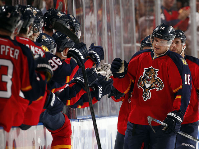 Panthers clinch franchise's 5th playoff berth after Bruins loss