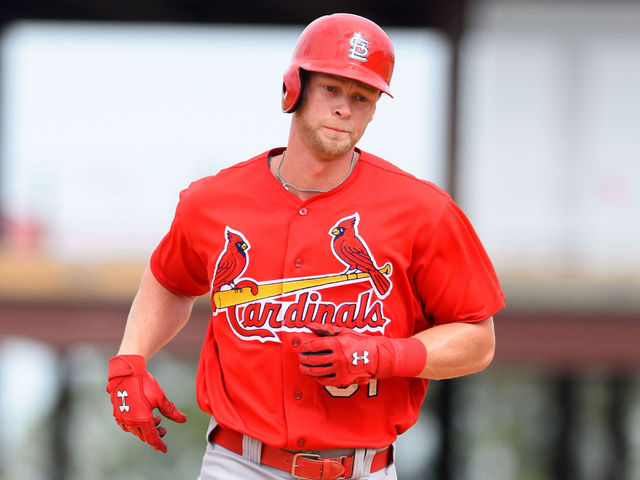 Cards' Hazelbaker makes MLB debut after 751 minors games
