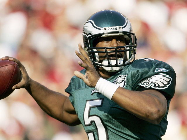 Donovan McNabb insists he didn't puke during Super Bowl XXXIX