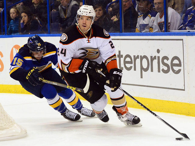Simon Despres cleared for return to Ducks' lineup