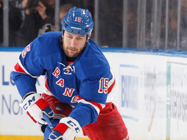 Rangers' Glass ejected for late hit on Lightning's Namestnikov