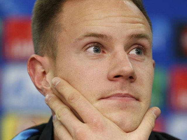 Ter Stegen denies deal with Manchester City