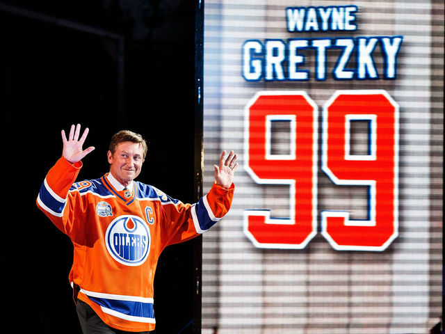 Report: Gretzky set to join Oilers in official capacity