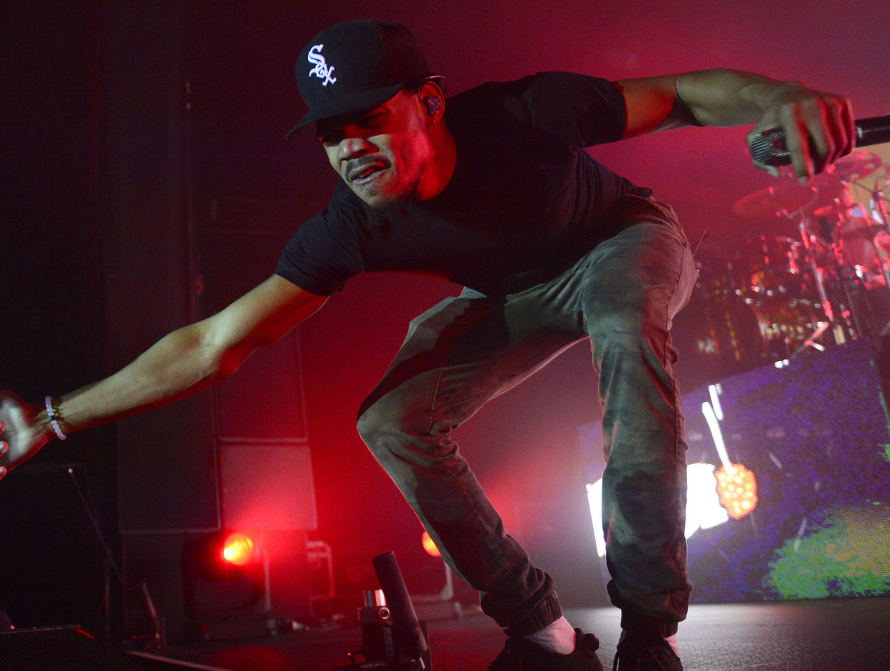 Chance the Rapper, White Sox's answer to Drake, unveils redesigned