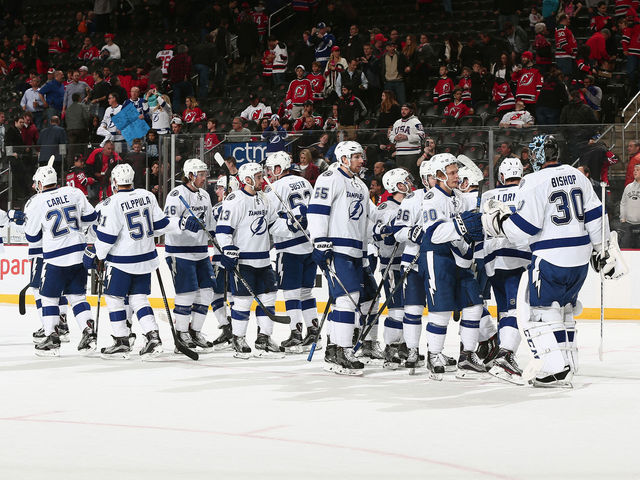 Lightning clinch home ice in 1st round, 2nd spot in Atlantic