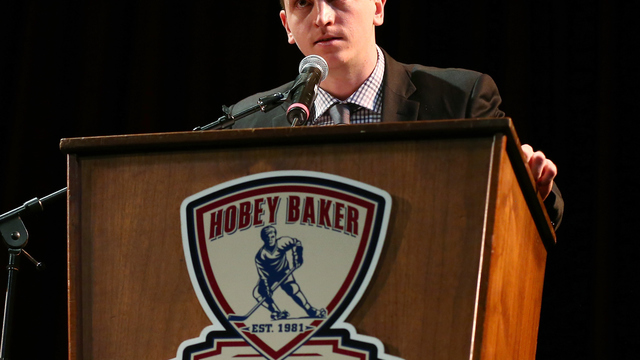 Vesey says there's no favorite to sign him, father insists Leafs job won't impact choice
