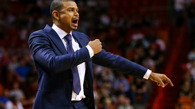 Report: Watson, Walton, D'Antoni among Suns' targets for head coach vacancy