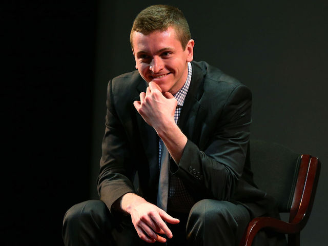 Predators congratulate Vesey for winning Hobey Baker Award