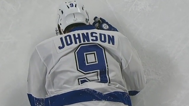 VIDEO: Lightning's Johnson injured after late hit by Canadiens' Pateryn