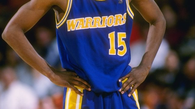 Curry was 8 when Warriors last won regular-season game in San Antonio