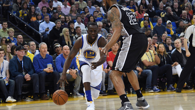 Spurs hold Warriors to season-low 35 points in 1st half