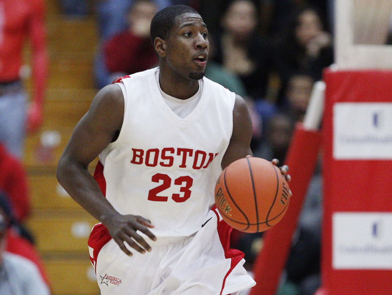 Джон холланд. John Holland. John Holland Basketball. Баскетболист John Colluns.