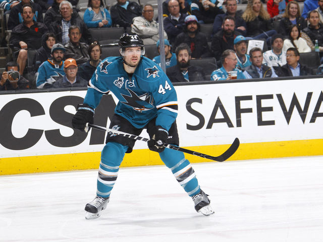 Sharks' Vlasic 'ready to go' for 1st round after MCL sprain