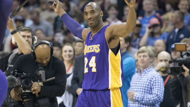 Thunder players, fans pay respect to Kobe in final road game