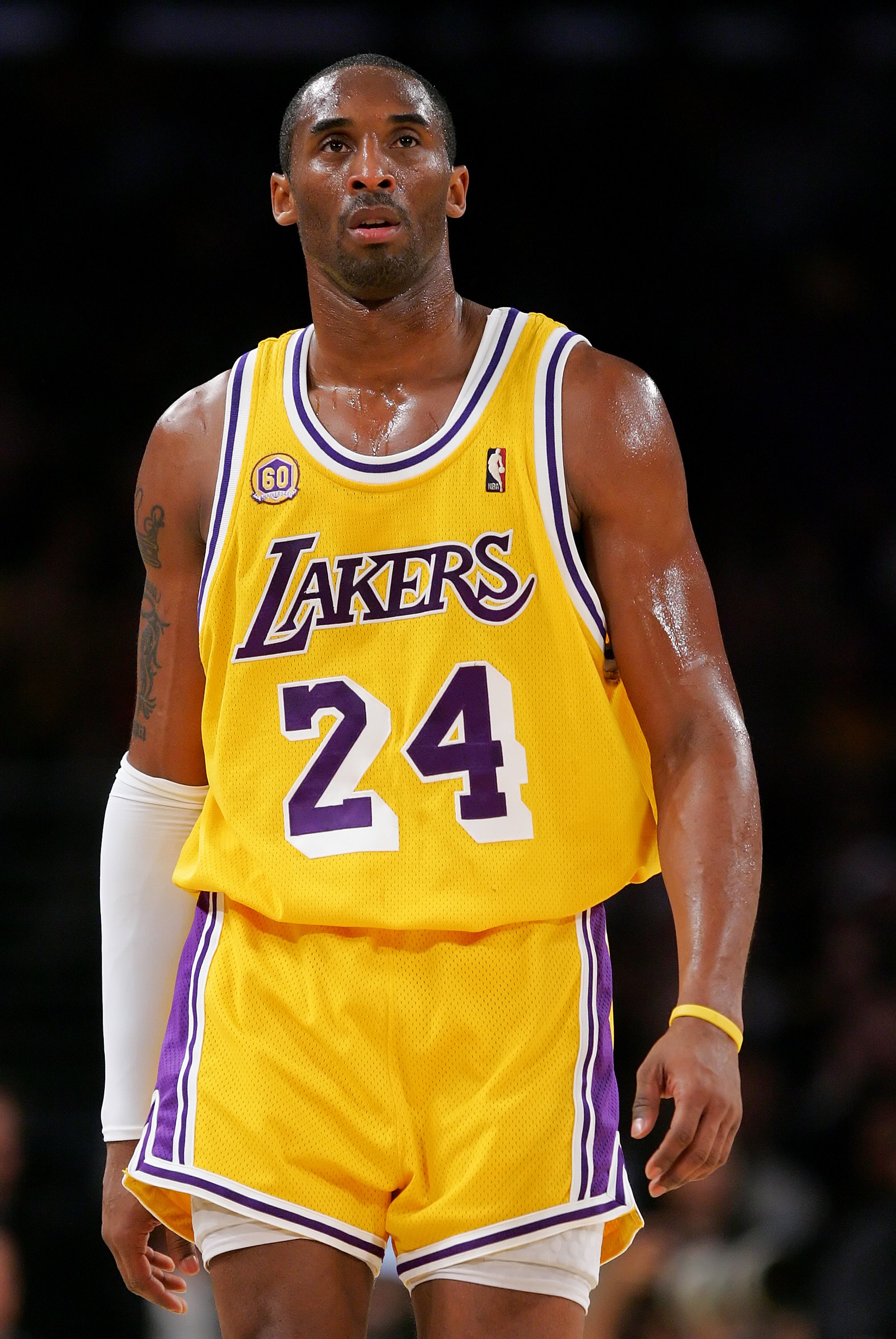 20 iconic Kobe photos for 20 years | theScore.com