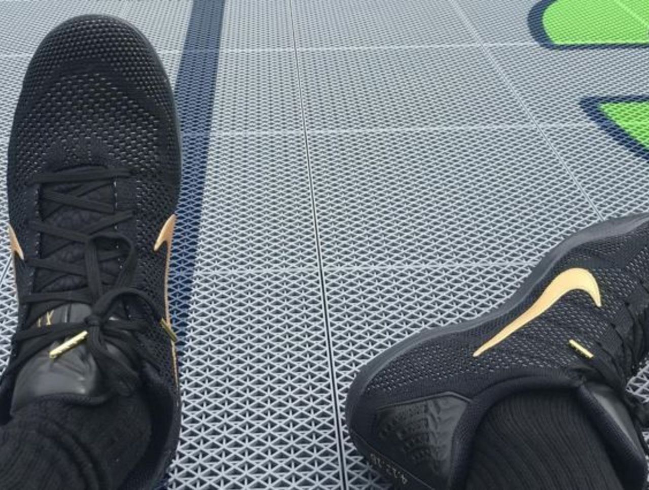 Kobe final game shoes Clearance