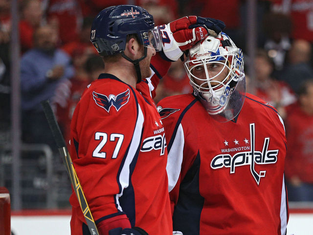 Holtby shines on, leading Capitals to 2-0 series advantage