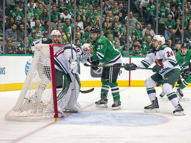 Stars' Roussel: Controversial marker off skate 'looked like a Crosby goal'