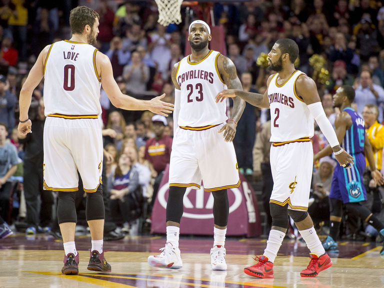 Cavs' Big 3 combine for 81 points in Game 1 win over Pistons | theScore.com