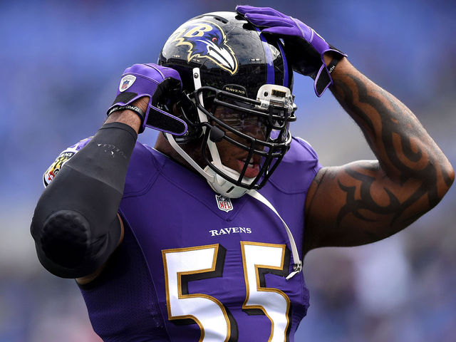 Suggs on potential Kaepernick signing: 'Hell yeah,' if he helps Ravens win