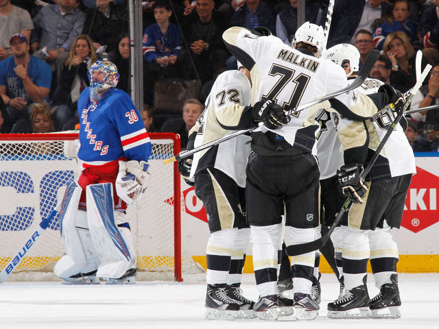 Malkin, Murray shine as Penguins blowout Rangers in Game 4