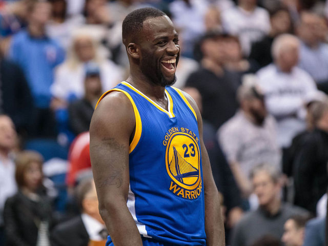 Draymond booed in OKC, trolls crowd anyway