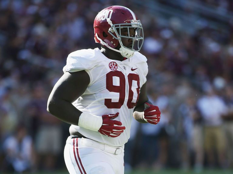 Seahawks move up to select DT Jarran Reed