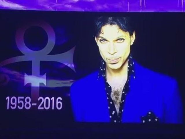 Wild hold moment of silence for Prince