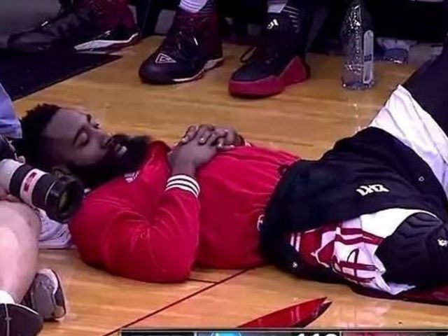 Harden appears to doze off during Rockets' Game 4 blowout loss
