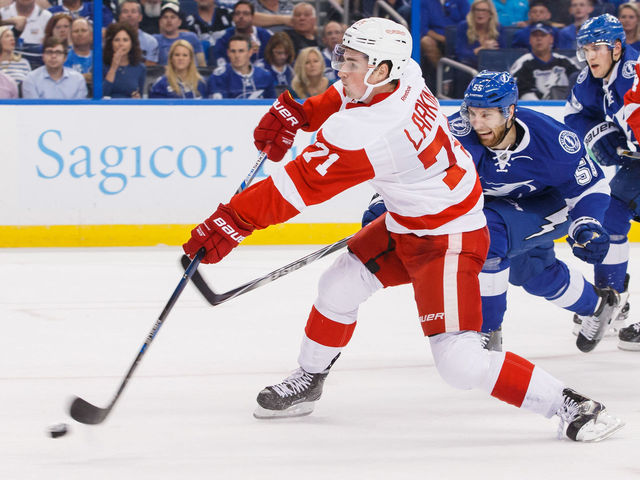 Red Wings' Larkin among trio added to U.S. roster for World Championship