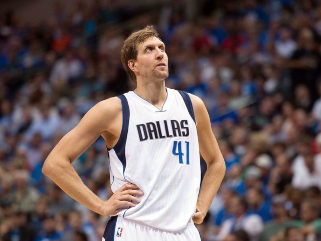 Nowitzki to 'take it year by year' in effort to finish career strong
