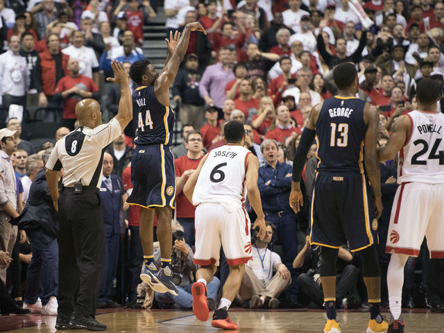 Watch: Solomon Hill's buzzer-beating 3 is just late
