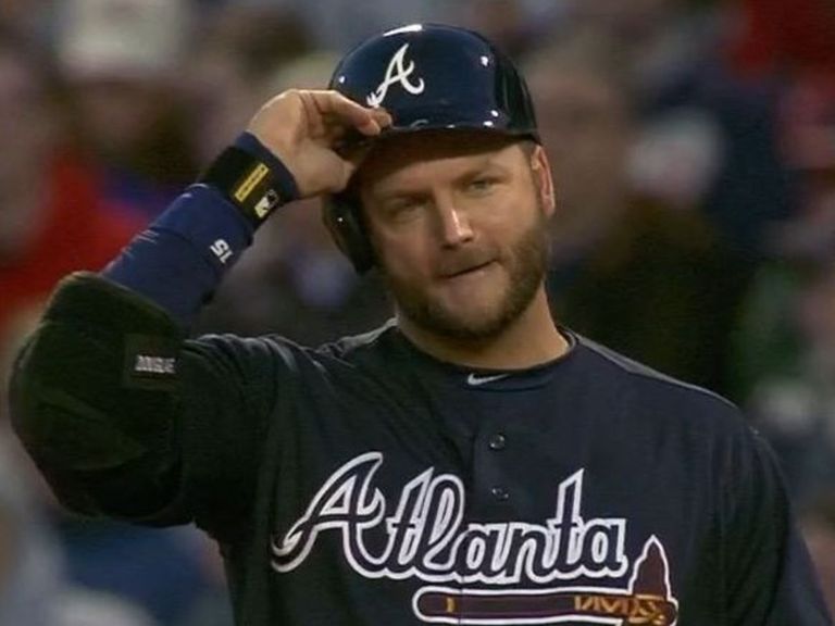 Pierzynski 9th catcher to 2,000 hits