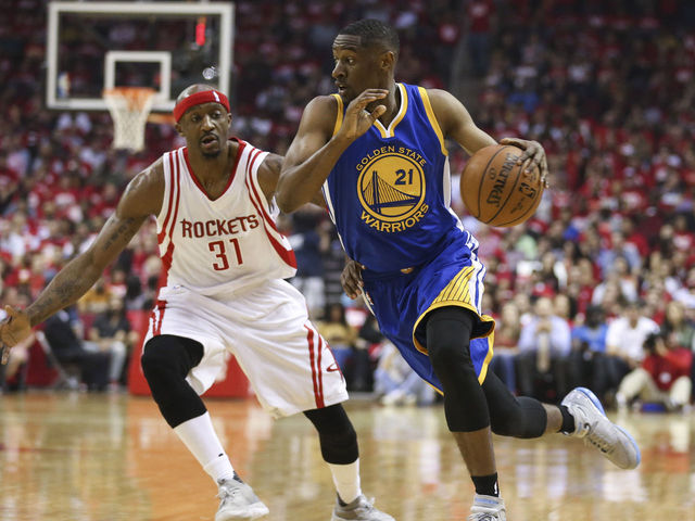 Report: Lakers meet with free agent Ian Clark